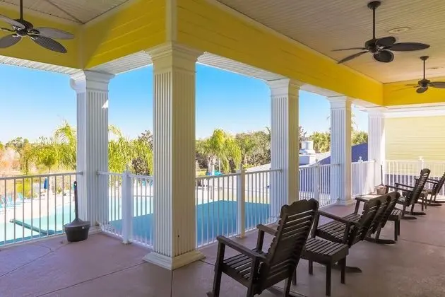 Ev, Birden Çok Yatak, Sıcak Su Havuzu, Havuz Manzaralı