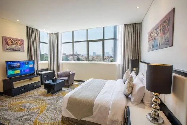 Deluxe Tek Büyük Yataklı Oda