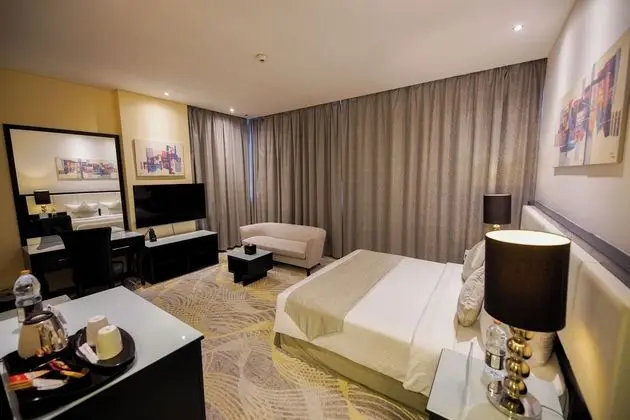 Deluxe Tek Büyük Yataklı Oda