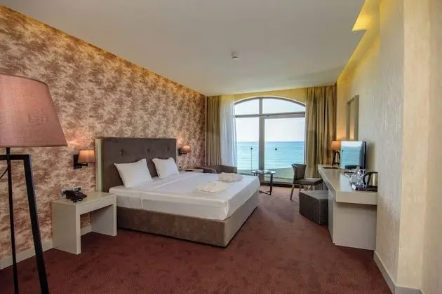 Standard Tek Büyük Yataklı Oda, Balkon, Deniz Manzaralı