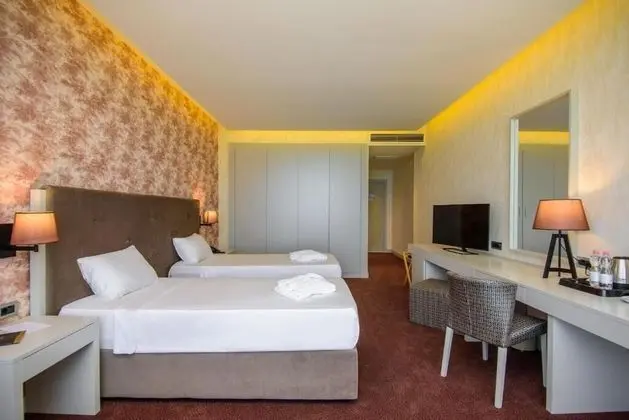 Standard Tek Büyük Yataklı Oda, Balkon, Deniz Manzaralı