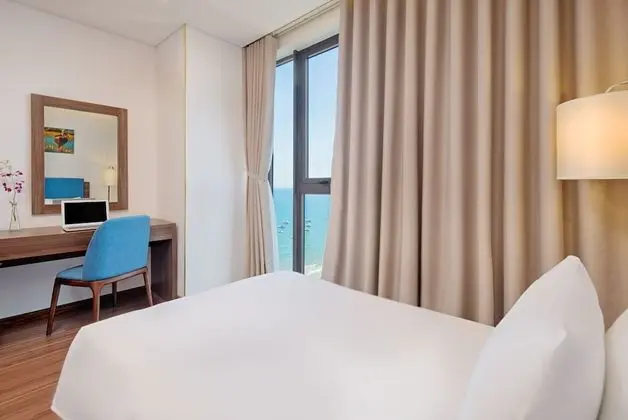 Deluxe Üç Kişilik Oda, Şehir Manzaralı