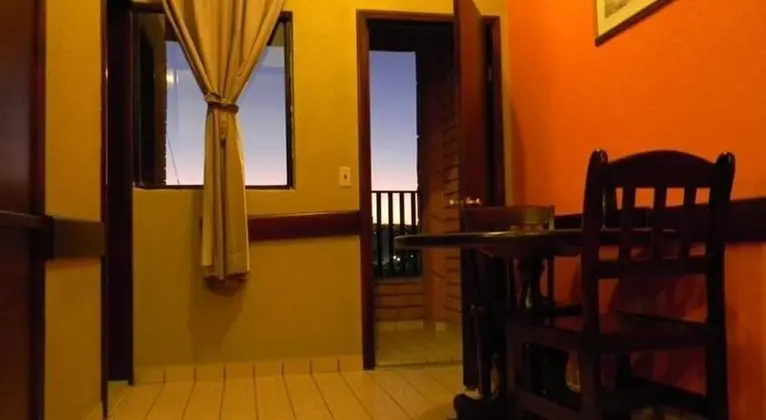 Basic Oda, 1 En Büyük (King) Boy Yatak, Şehir Manzaralı