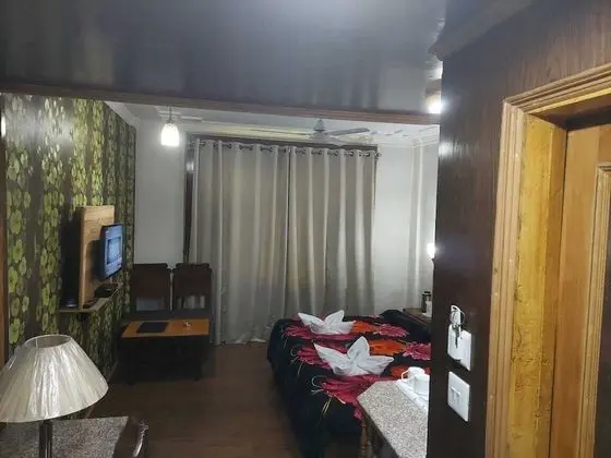 Executive Oda, Dağ Manzaralı
