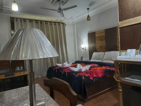 Executive Oda, Dağ Manzaralı