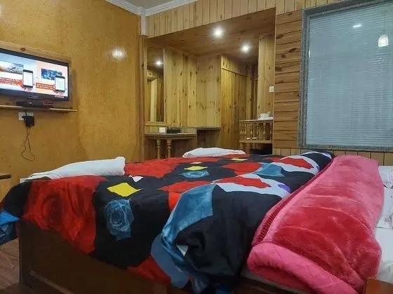 Executive Oda, Dağ Manzaralı