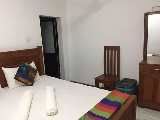 Deluxe Oda, Sigara İçilmez