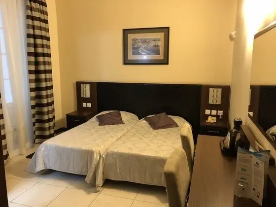 Standard Tek Büyük veya İki Ayrı Yataklı Oda