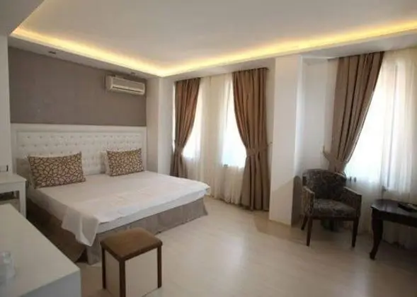 Standart Oda, Şehir Manzaralı