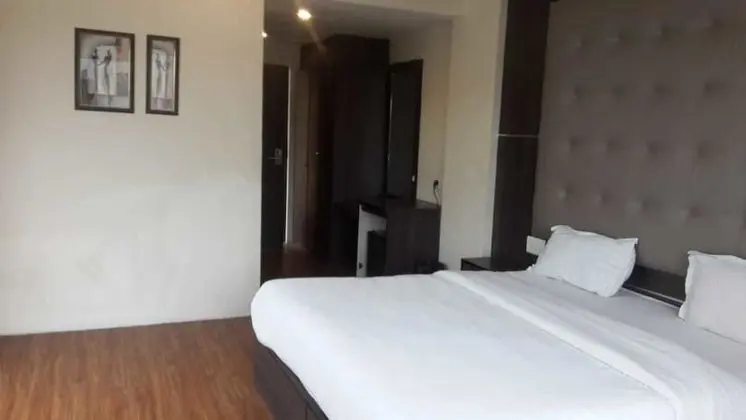 Deluxe Tek Büyük Yataklı Oda, Engellilere Uygun