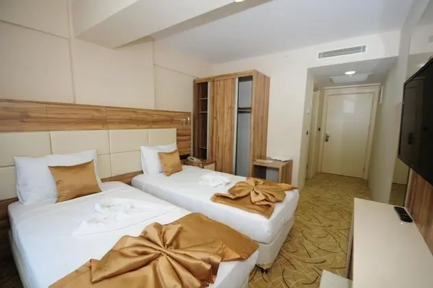Twin,Şehir Manzaralı,Balkonsuz