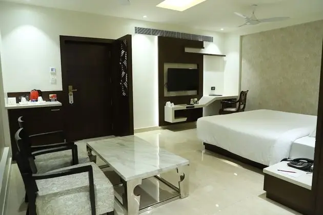 Comfort Oda, Havuz Manzaralı