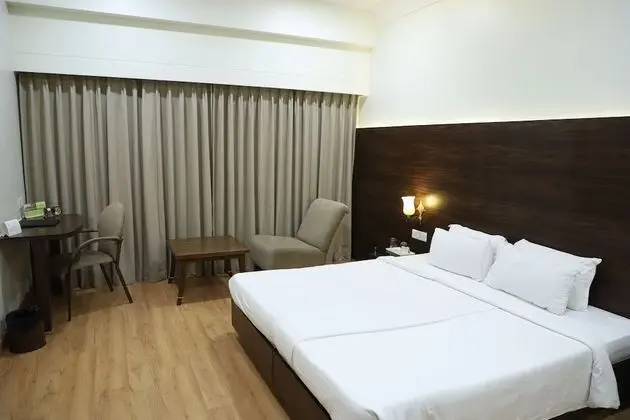 Premium Tek Büyük Yataklı Oda