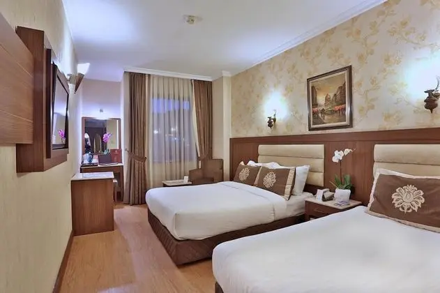 Standart Oda, Şehir Manzaralı