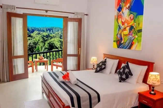 Deluxe Üç Kişilik Oda, 1 Yatak Odası, Balkon, Dağ Manzaralı