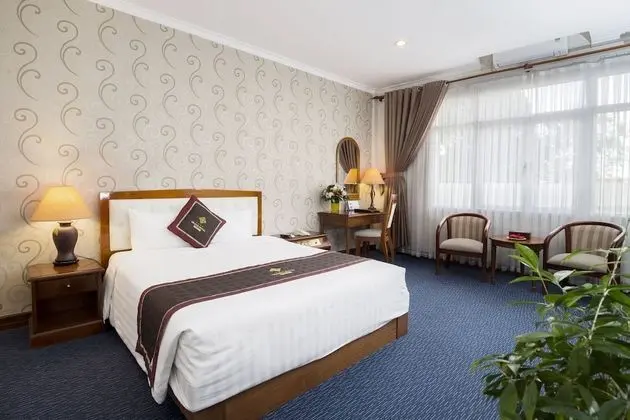 Deluxe Tek Büyük Yataklı Oda