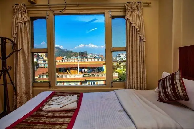 Deluxe Tek Büyük Yataklı Oda, Dağ Manzaralı