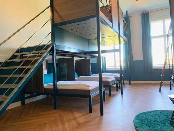 De Luxe 6/7 Beds Dorm shared