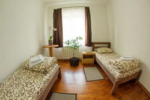 Ortak Ranzalı Oda, Karma Ranzalı Oda (1 Bed in 2 Person Dorm)