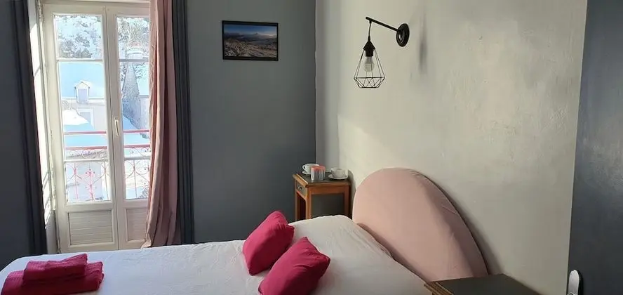 Classic Üç Kişilik Oda