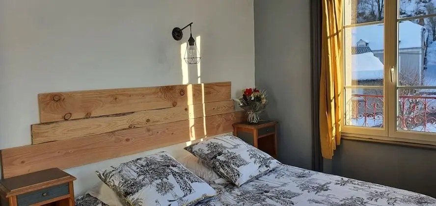 Comfort Tek Büyük Yataklı Oda, Dağ Manzaralı