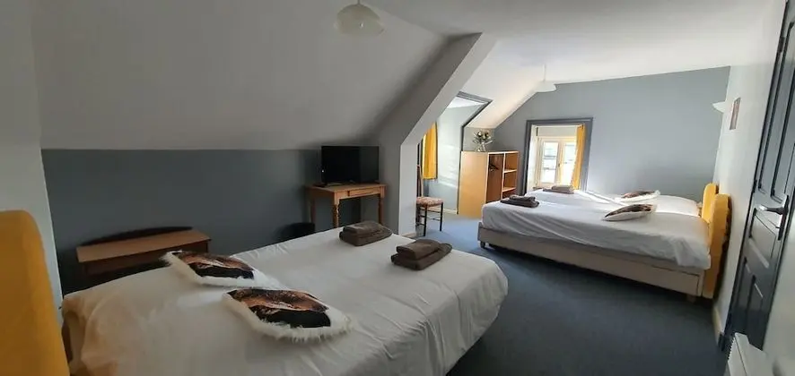 Family Dört Kişilik Oda