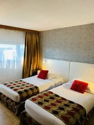 Luxury İki Ayrı Yataklı Oda