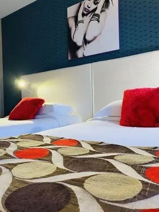 Luxury İki Ayrı Yataklı Oda