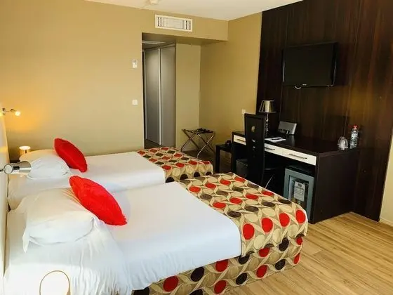 Luxury İki Ayrı Yataklı Oda
