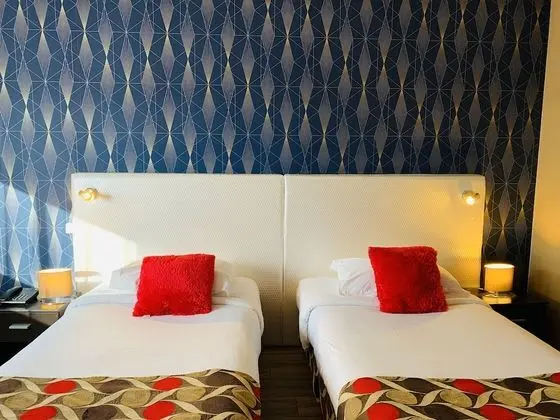 Luxury İki Ayrı Yataklı Oda