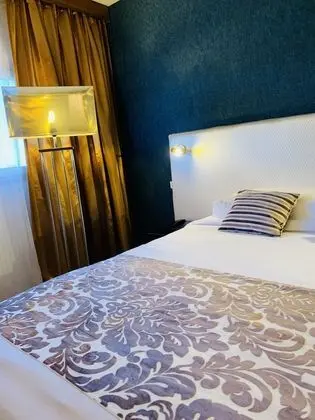 Luxury Tek Büyük Yataklı Oda