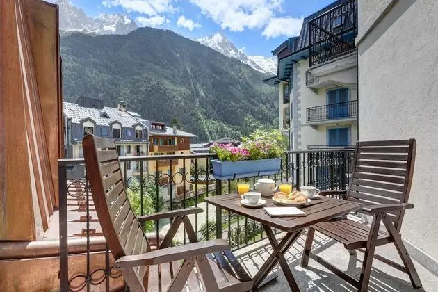 Tek Büyük Yataklı Oda (Coté Massif Mont Blanc)