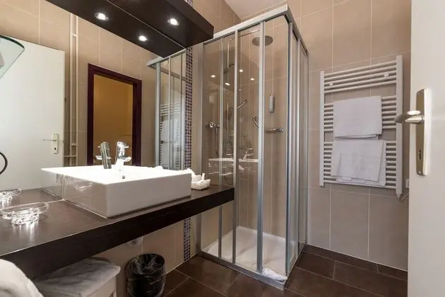 Superior Tek Büyük Yataklı Oda