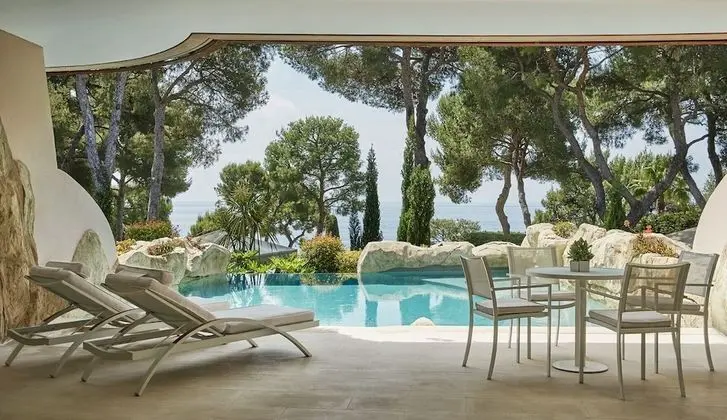 Süit, 1 En Büyük (King) Boy Yatak, Sigara İçilebilir (Four Seasons Pool)