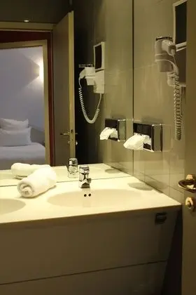 Comfort Üç Kişilik Oda, 3 Tek Kişilik Yatak
