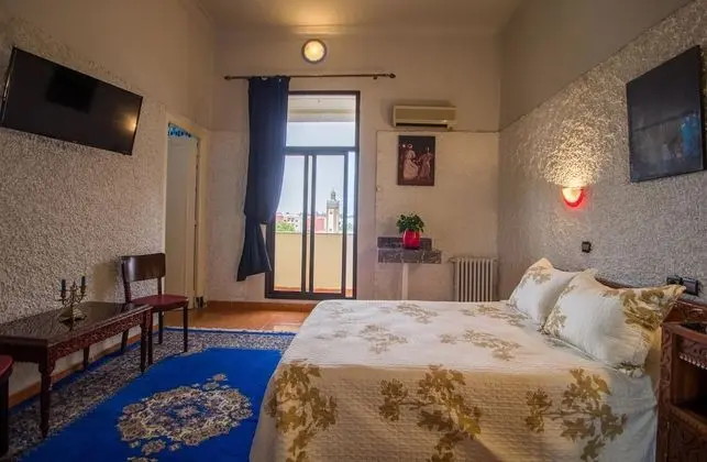 Comfort Tek Büyük Yataklı Oda