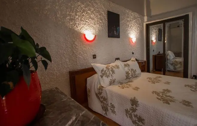 Comfort Tek Büyük Yataklı Oda
