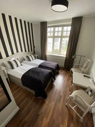 İki Ayrı Yataklı Oda, Tepe Manzaralı