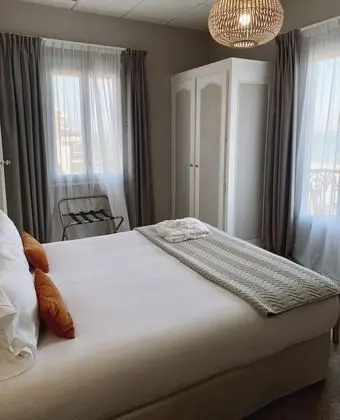 Tek Büyük Yataklı Oda, Deniz Manzaralı