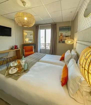 Tek Büyük Yataklı Oda, Deniz Manzaralı