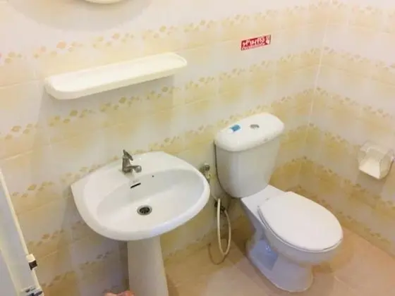 Standard Tek Büyük Yataklı Oda (Air Condition)