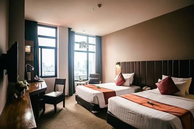 Connecting room (Family), River View