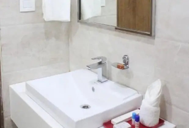 Deluxe Tek Büyük Yataklı Oda, 1 Çift Kişilik Yatak