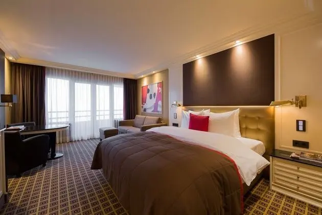 Charming Large Room, Sea View