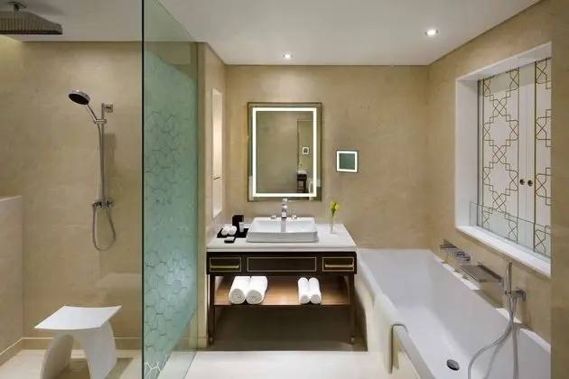 Oda, 2 Tek Kişilik Yatak, Şehir Manzaralı