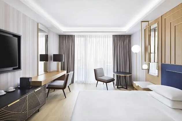 Deluxe Oda, 1 En Büyük (King) Boy Yatak (Acropolis View)