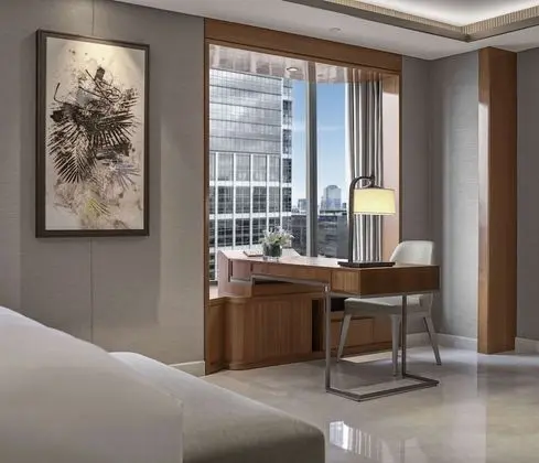 Premier Suite