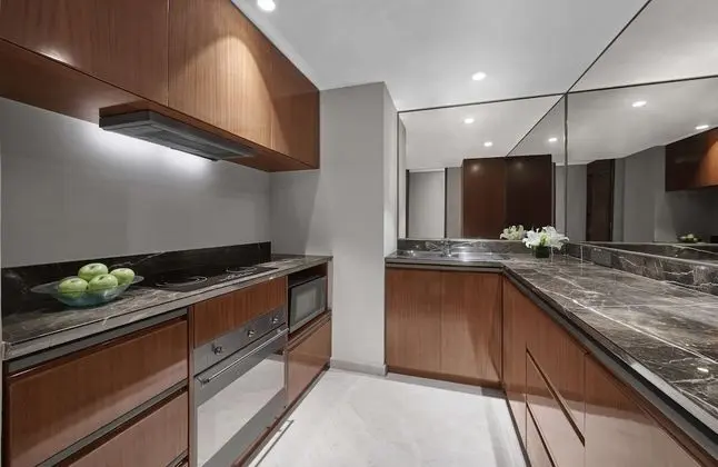 Premier Suite