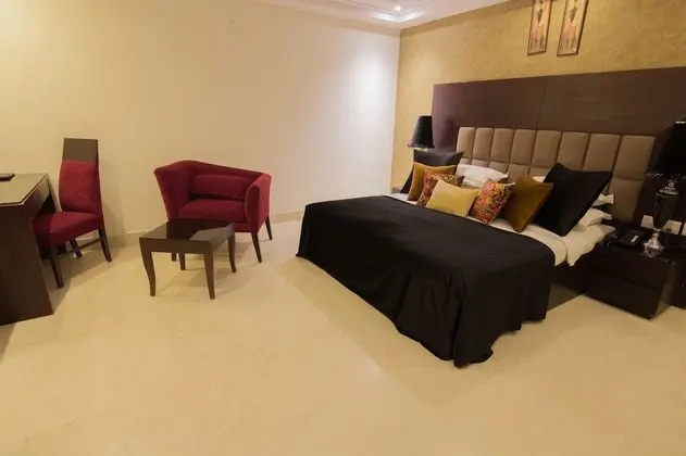 Business Süit, 1 En Büyük (King) Boy Yatak, Özel Banyo