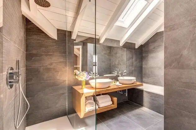 Çatı Katı Süiti (Penthouse) (Suite)